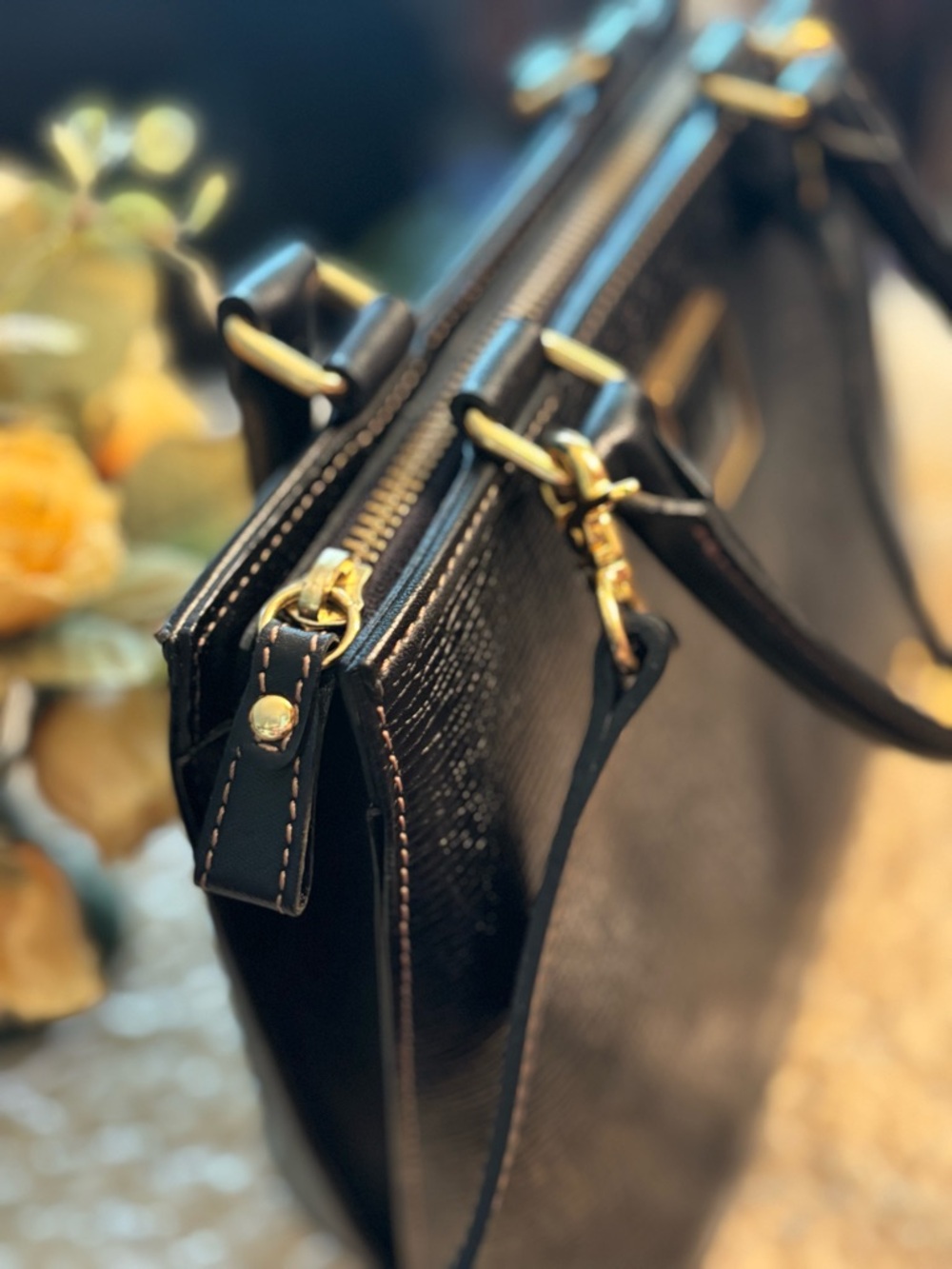 🖤 Nina Ricci Black Vintage Textured Leather Top Handle Crossbody Structured Bag - Picture 9 of 17